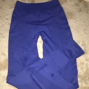 Lululemon wunder under